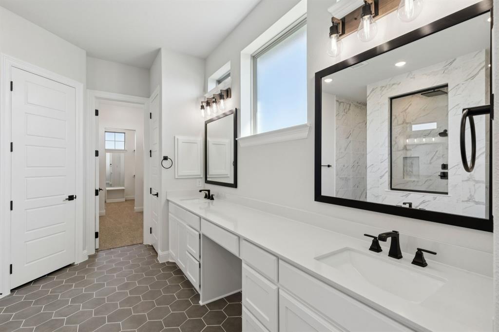 Lakeway Estates - Residential