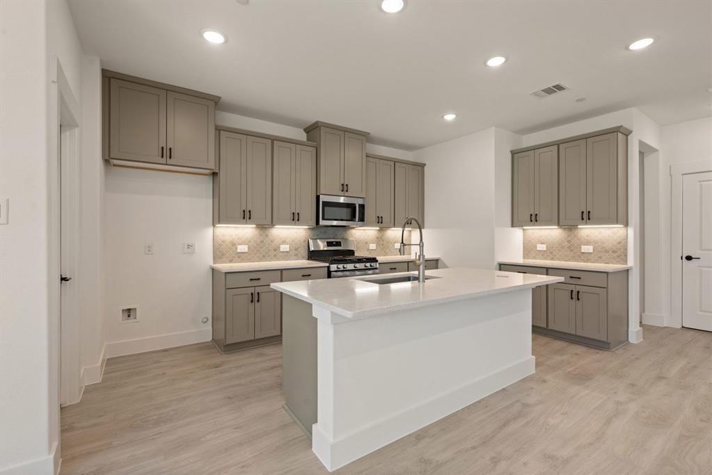 Mosaic - Residential