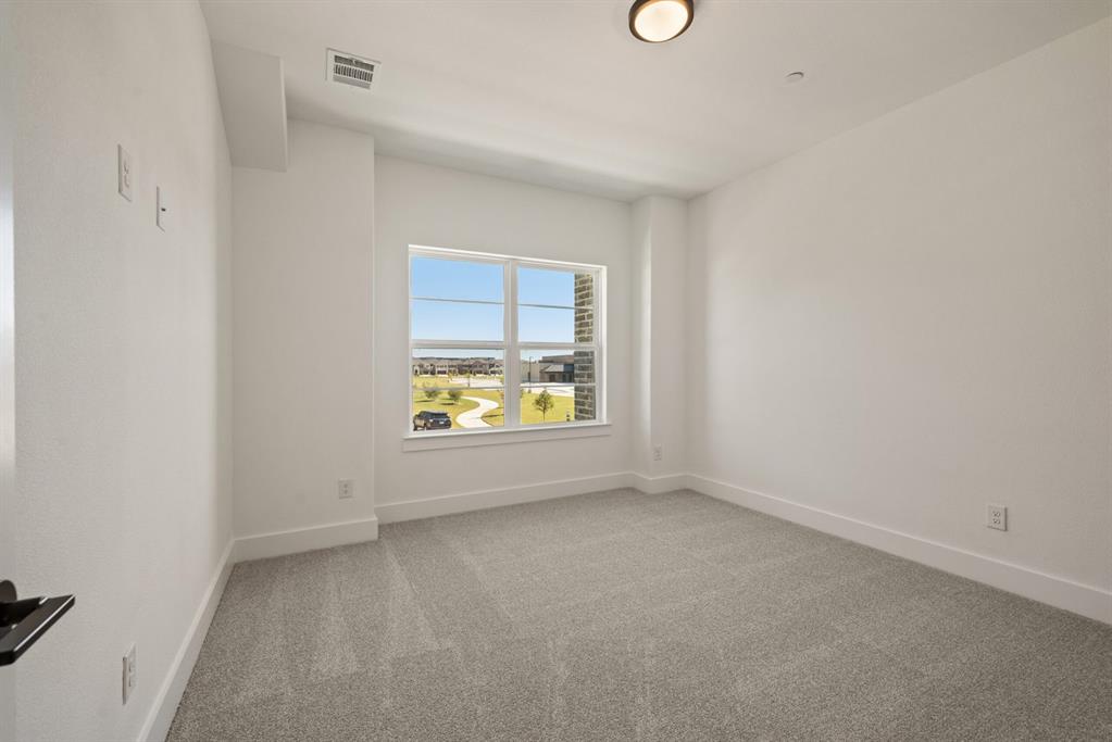 4513 Lamplights Drive