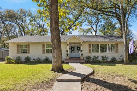 3124 Tanglewood Trail Fort Worth TX 76109