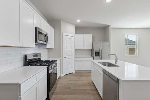 Tiny photo for 15008 Leighton Creek Court, Fort Worth, TX 76052 (MLS # 21341623)