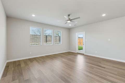 Tiny photo for 15008 Leighton Creek Court, Fort Worth, TX 76052 (MLS # 21341623)
