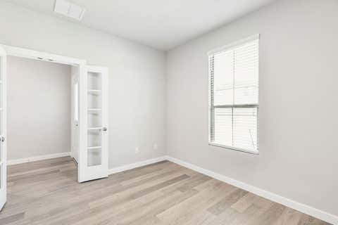 Tiny photo for 15008 Leighton Creek Court, Fort Worth, TX 76052 (MLS # 21341623)