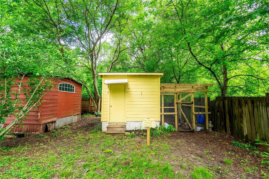 Northeast Corner - Residential