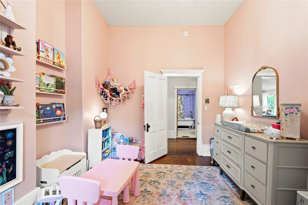 Northeast Corner - Residential