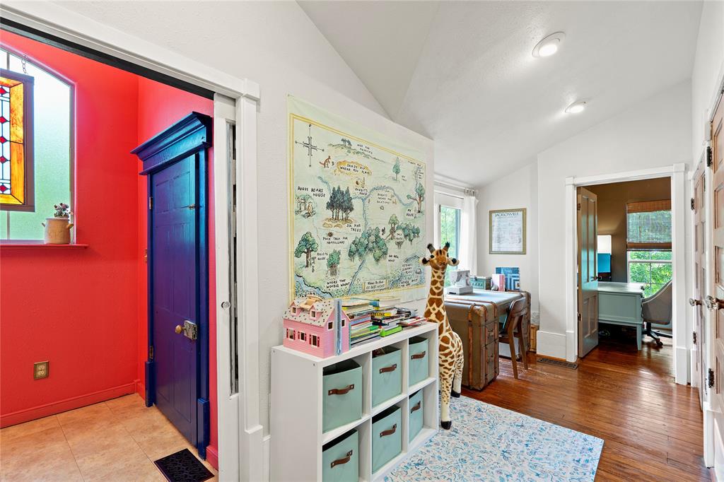 Northeast Corner - Residential