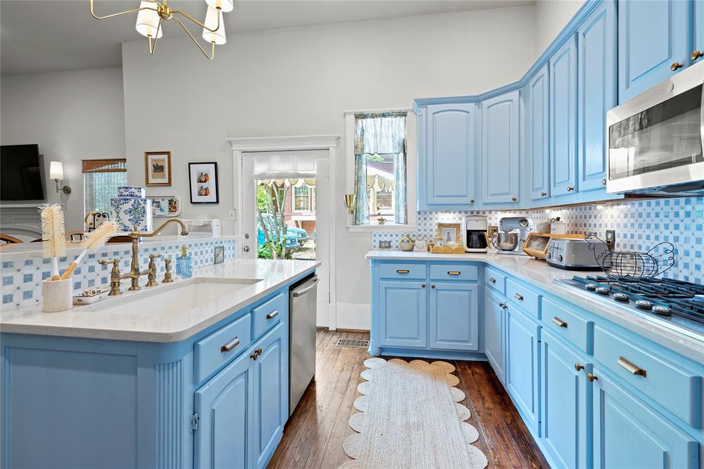 Northeast Corner - Residential