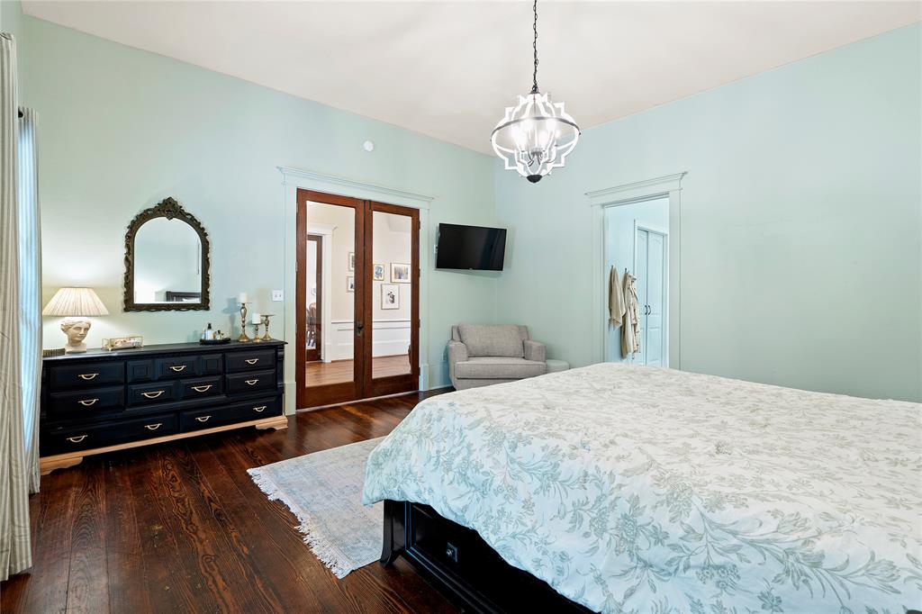 Northeast Corner - Residential