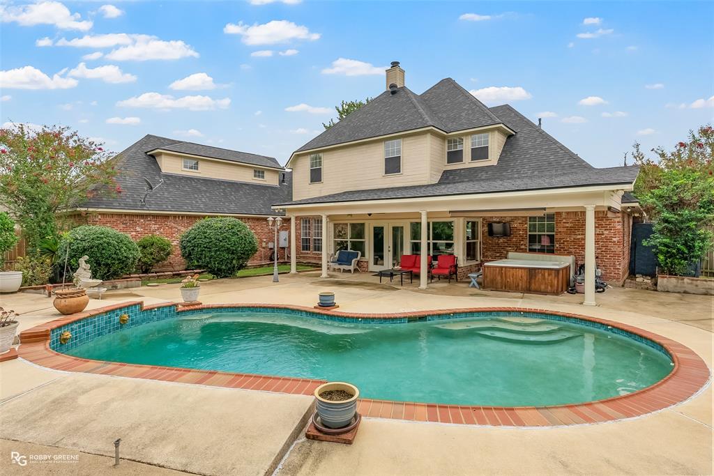 347 Crosscreek Drive