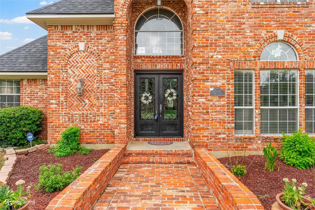 347 Crosscreek Drive