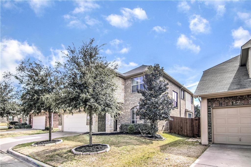 Courtyards The - Residential