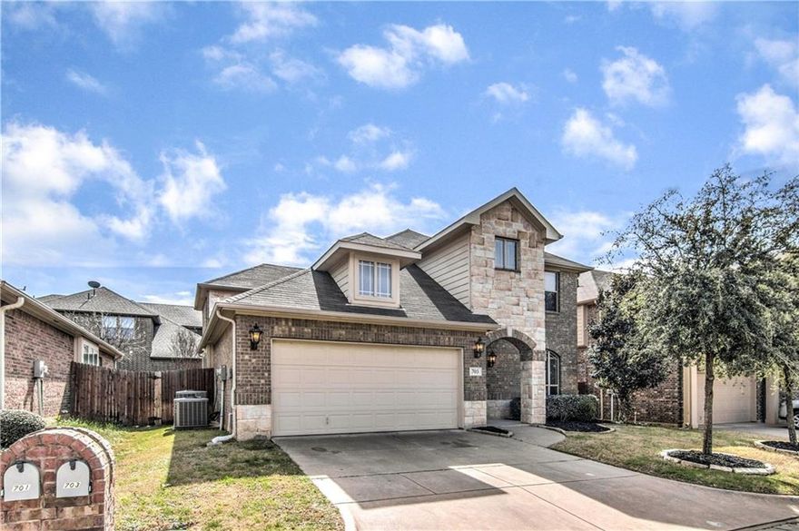 Must See home with an open floor plan located in a quiet neighborhood, in award winning HEB school district.Gorgeous open floor plan with living and kitchen layout gives you large space for family and entertaining.Downstairs Master bedroom with dual sinks, separate shower, garden tub and huge walk in closet. Upstairs are 3 bedrooms, full bath, media room and game room with built in desk. Conveniently located to Highways 183, 121, 360, and DFW airport. Minutes away from DFW airport and new local developments including Euless Founders Parc and Euless Riverwalk!