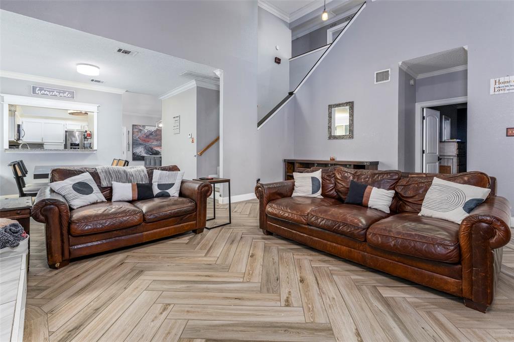 Crestdale Add - Residential