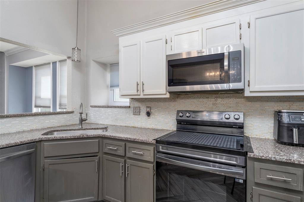 Crestdale Add - Residential