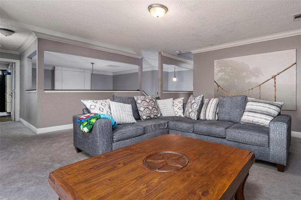 Crestdale Add - Residential