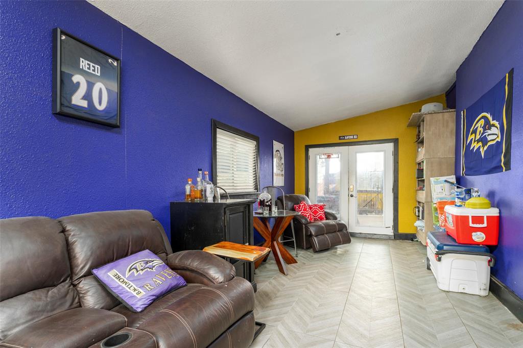 Crestdale Add - Residential