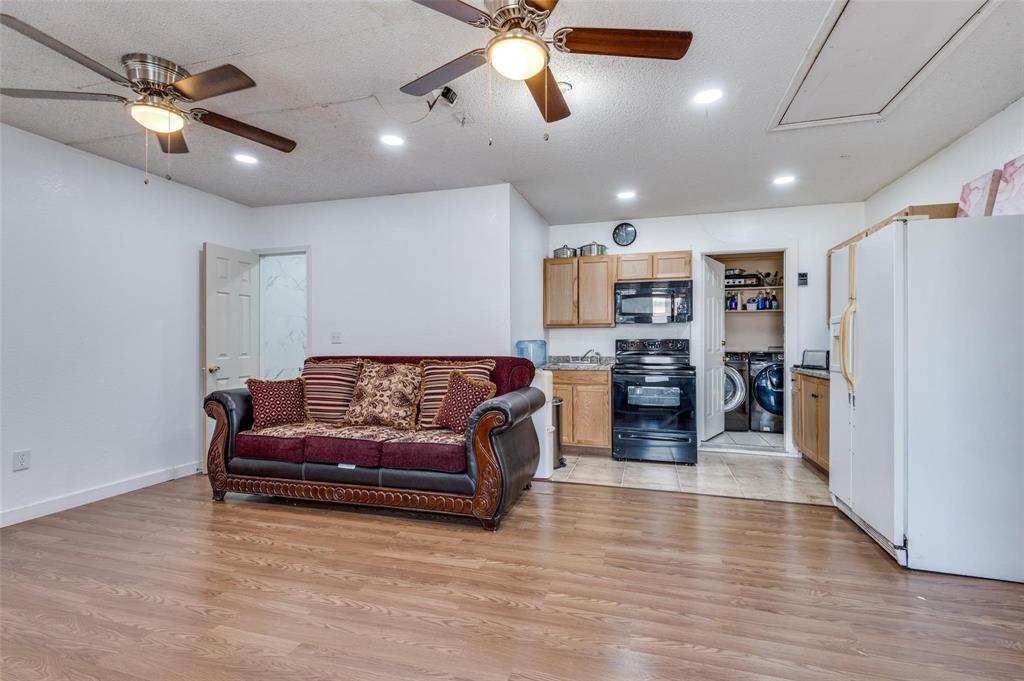 River Trails Add - Residential Lease