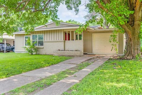 2524 Melbourne Avenue Dallas TX 75233