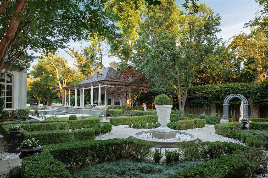 Taylor Estates - Residential