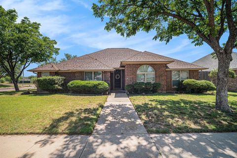 5501 Gateway Lane Arlington TX 76017