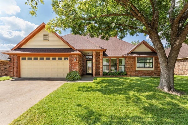 5006 ANDALUSIA TRL, ARLINGTON, TX 76017 - Image f8dd85331a2ecd82bccab123477edfa7/377124647