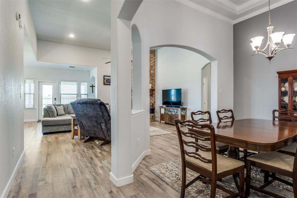 3118 Oak Crest Drive