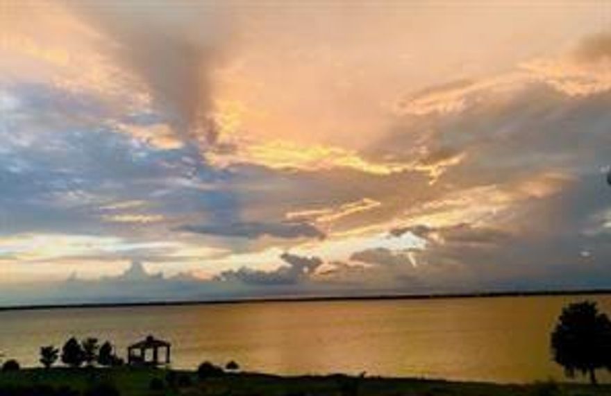 Spectacular 145 foot wide, one acre waterfront lot ready to build and considered one of the best waterfront locations in all of Heath, Texas. The is the flag lot of the neighborhood. Perched above Lake Ray Hubbard, this location offers the ultimate in privacy and breathtaking 180 degree panoramic views of the lake and the night light of Dallas. Nestled in the small exclusive community of Terrabella which is known as the quiet cul-de-sac neighborhood with only 10 homes in the neighborhood that are only multi million dollar homes. Not all lots are created equal, especially as it relates to custom homes on the waterfront where you are looking to create spectacular views from as many rooms as possible. If you are looking for privacy and one of the best locations for waterfront living in Heath, Texas this is a perfect opportunity. A new sea wall has recently been installed and ready for your boat dock. Do not miss out on this opportunity to build your custom dream home as there is no lot like this anywhere on Lake Ray Hubbard. Terms of Seller Financing subject to offer.
