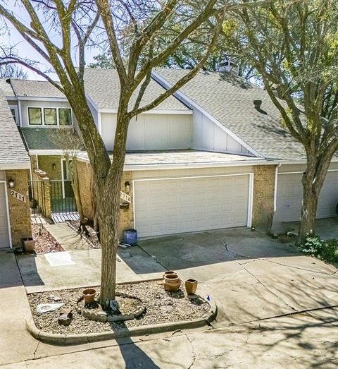 2718 Creek Wood Court Carrollton TX 75006