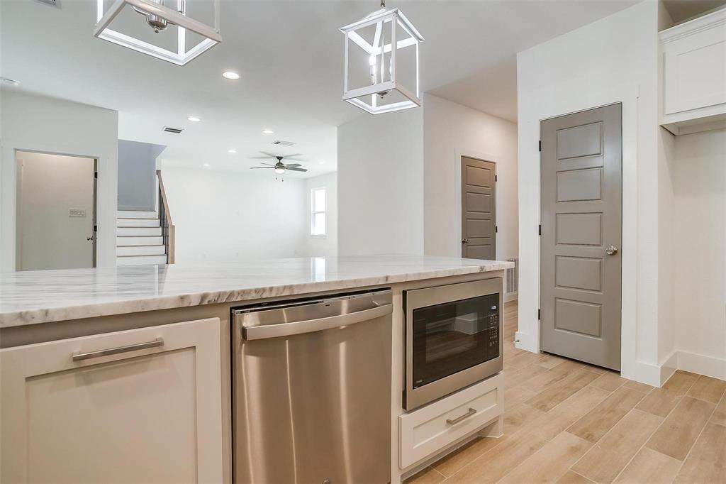 Three Oaks - Residential