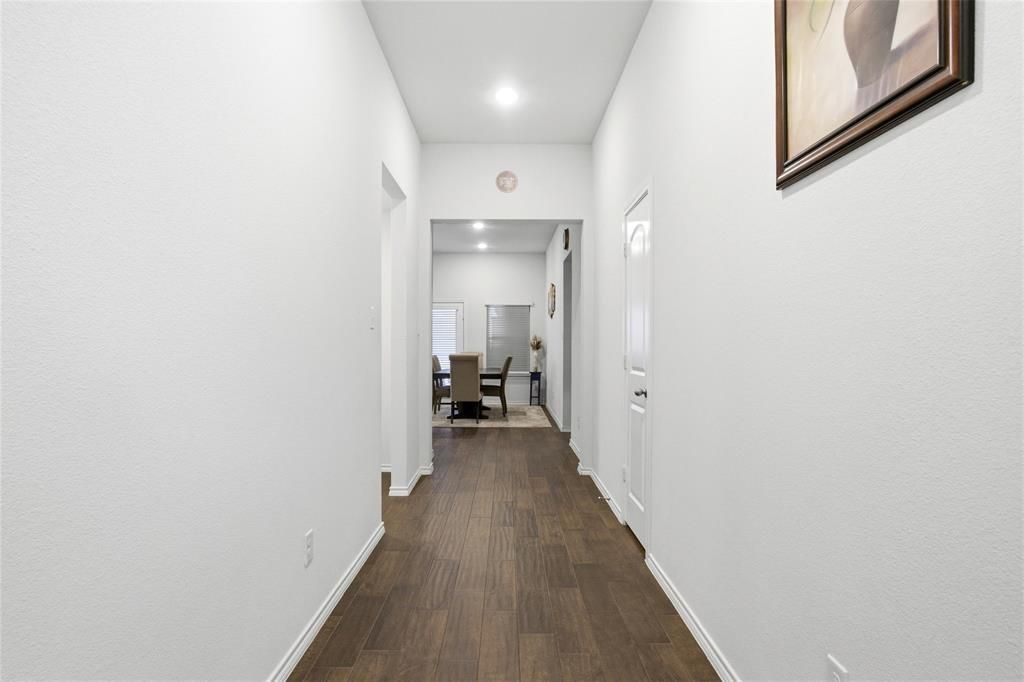 Photo of 1016 Eastland Lane, Aubrey, TX 76227 (MLS # 21196500)