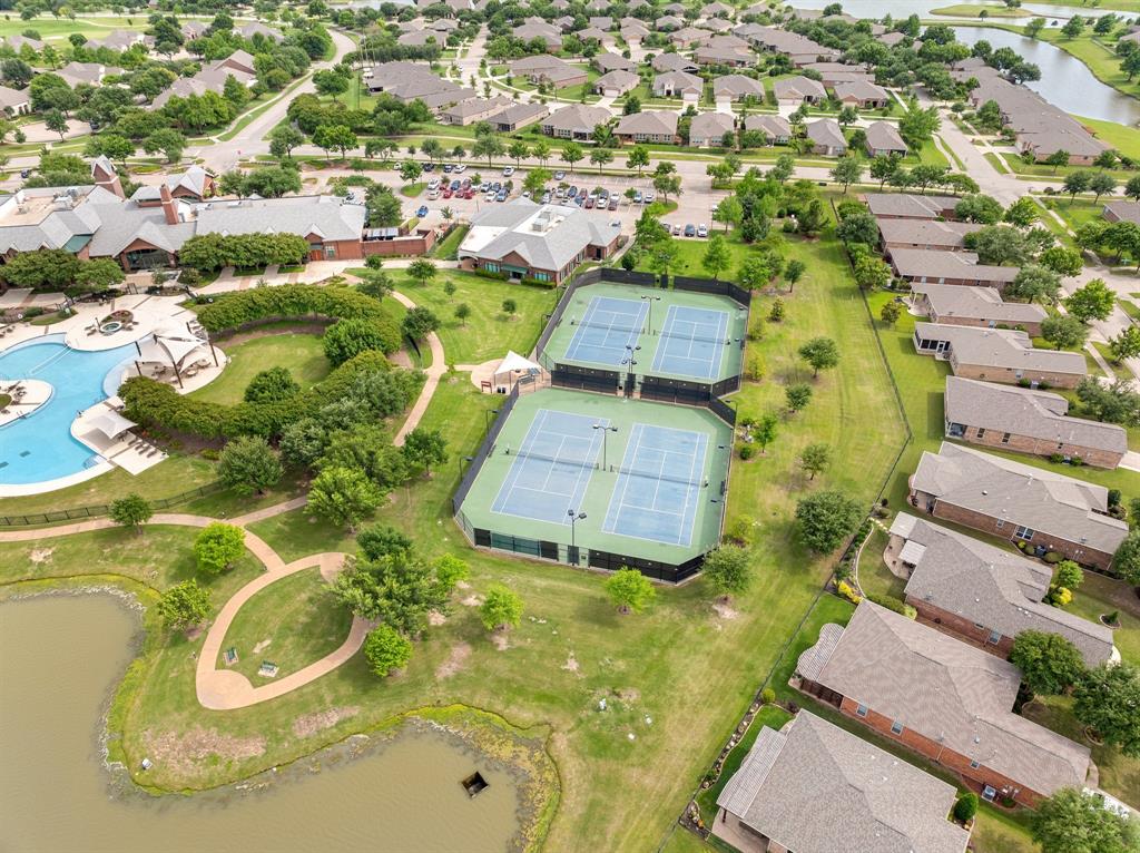 Frisco Lakes By Del Webb Villa - Residential