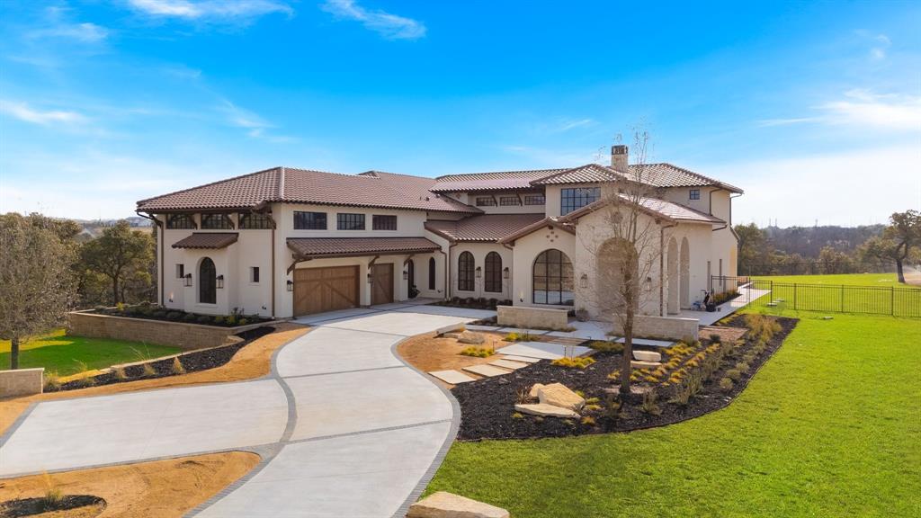 10717 Arrowhead Point Drive