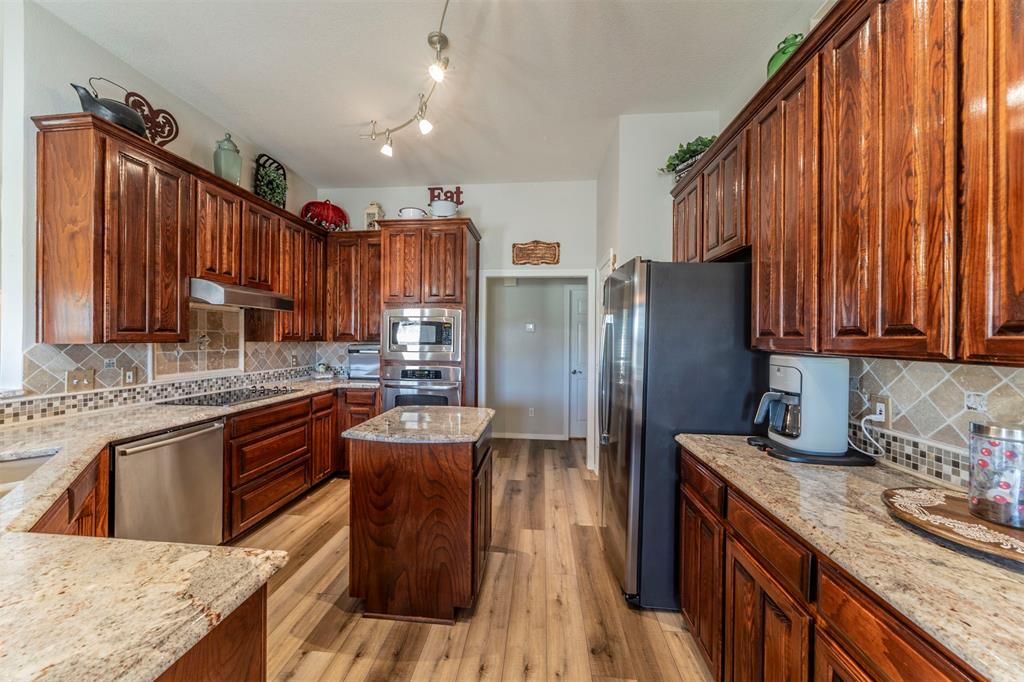 11621 Willow Springs Road