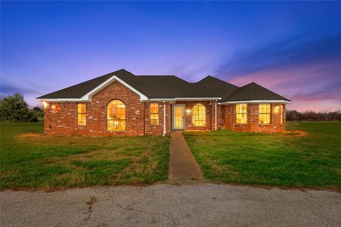 Photo of 494 Westgate I Road, Eddy, TX 76524 (MLS # 21207242)