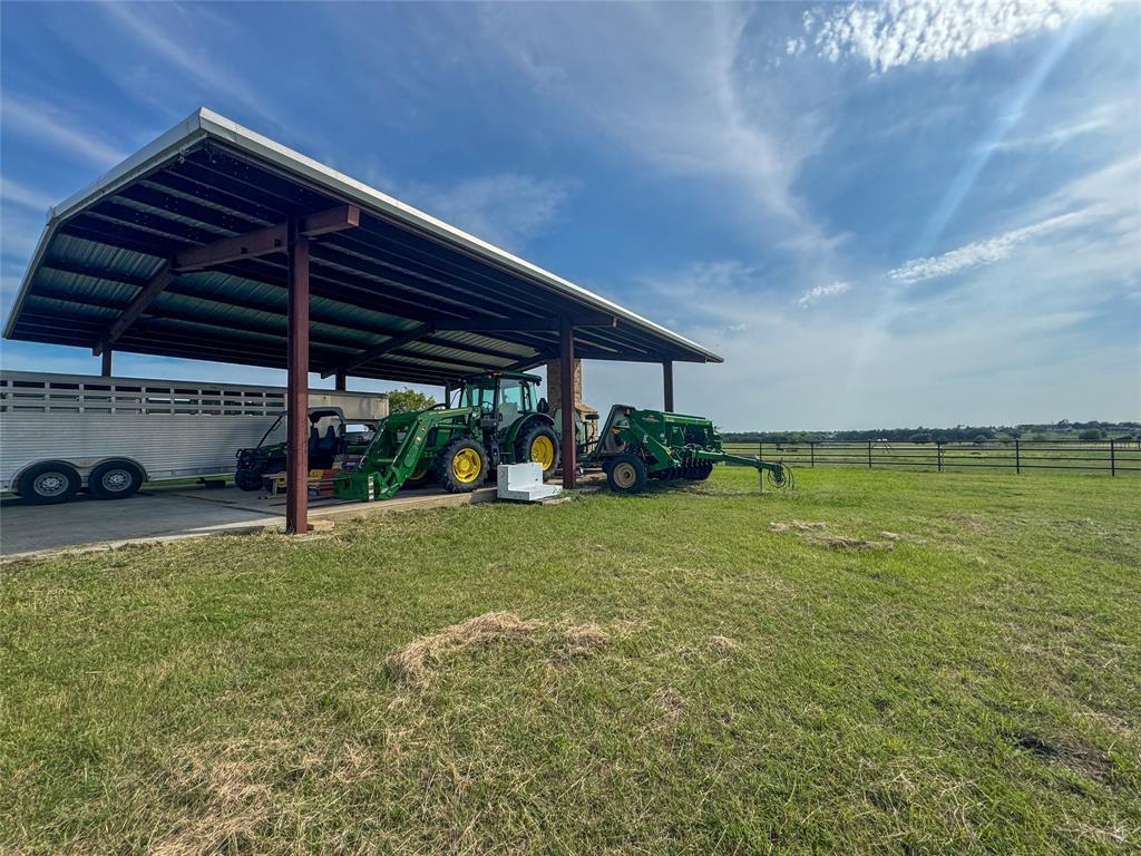 ABST 328 HENDRICKS - Farm