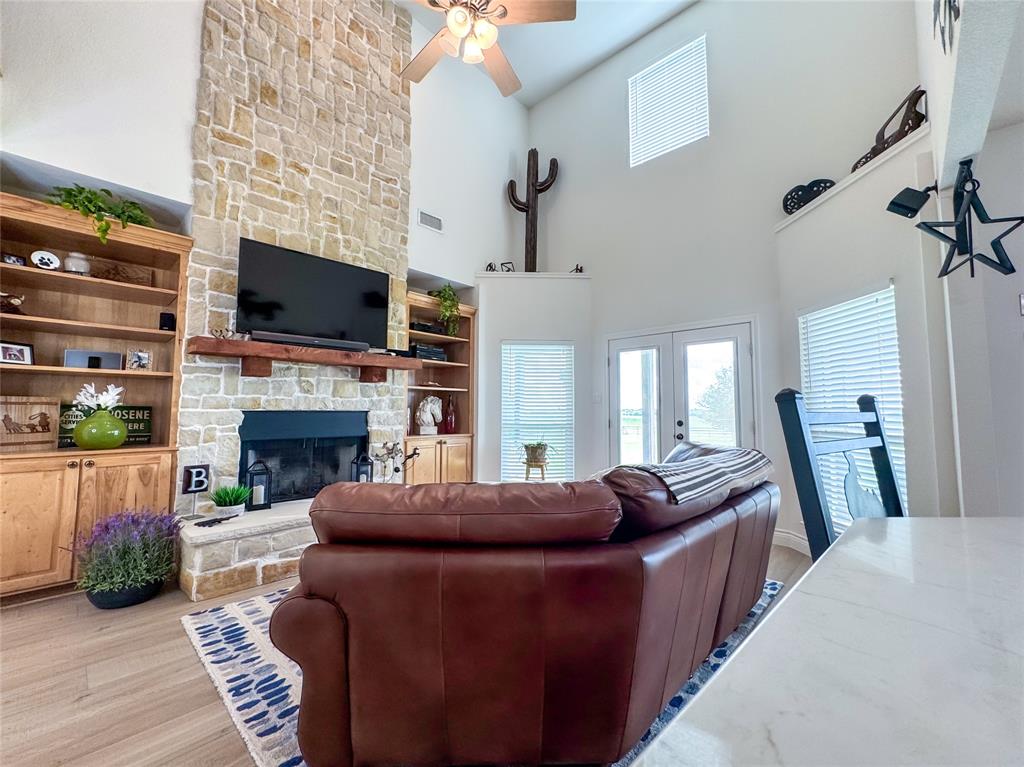 ABST 328 HENDRICKS - Farm