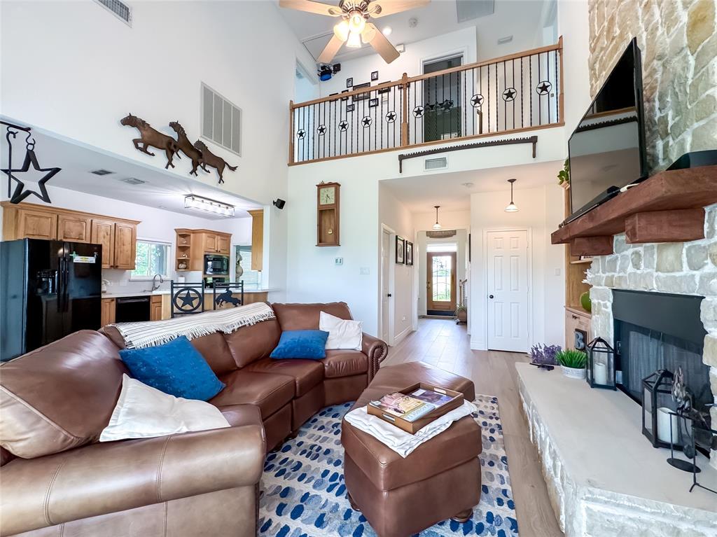 ABST 328 HENDRICKS - Farm