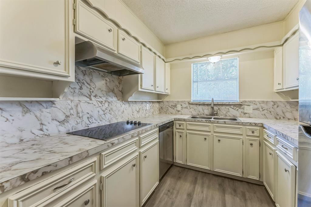 Meadowbrook East Add - Residential