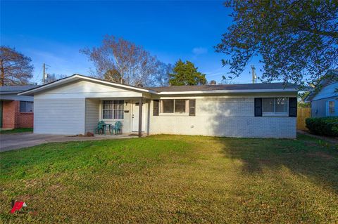 3405 Lylac Lane Bossier City LA 71112