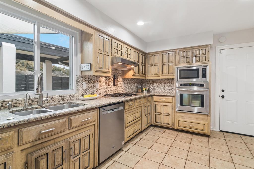 16831 Thomas Chapel Drive