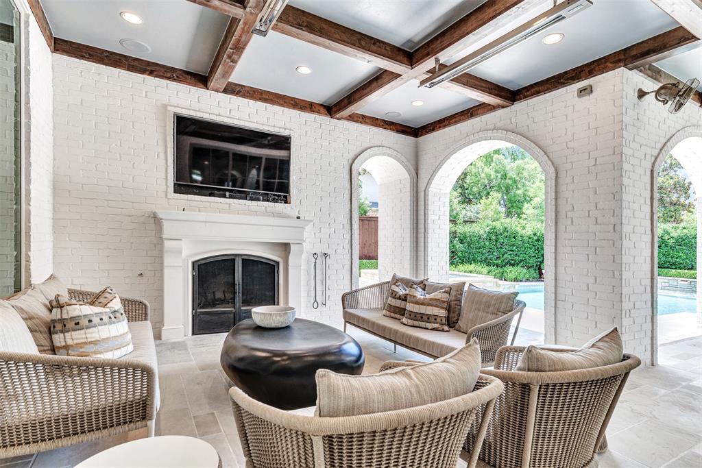 Meadows Of Willow Bend - Residential