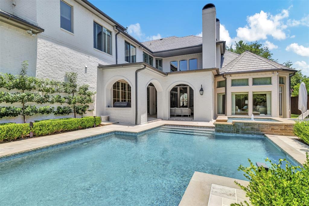 Meadows Of Willow Bend - Residential