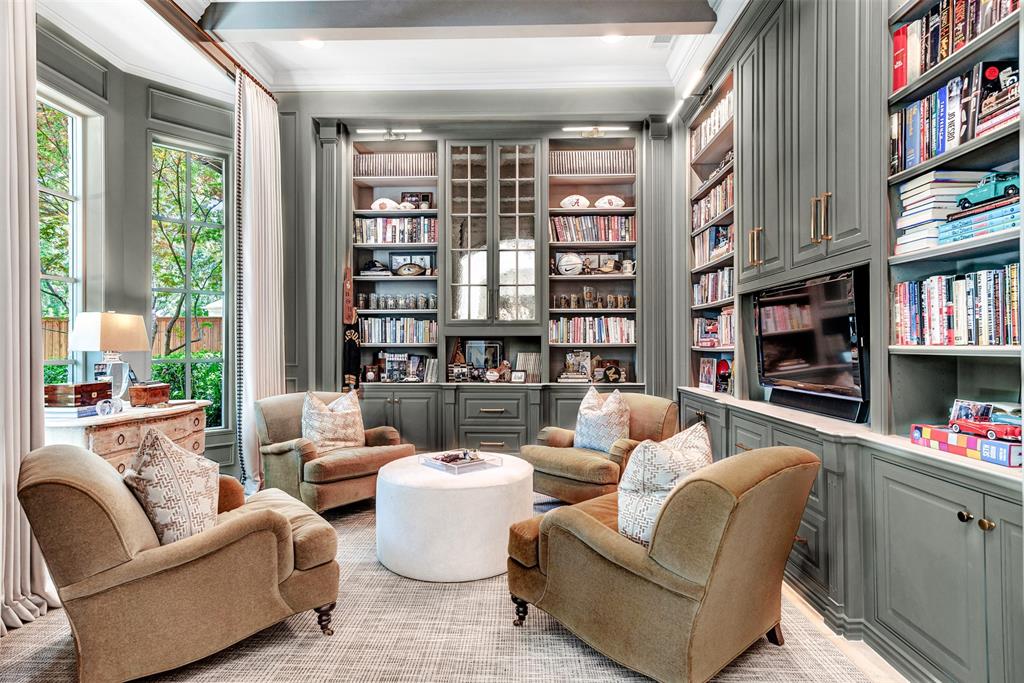 Meadows Of Willow Bend - Residential