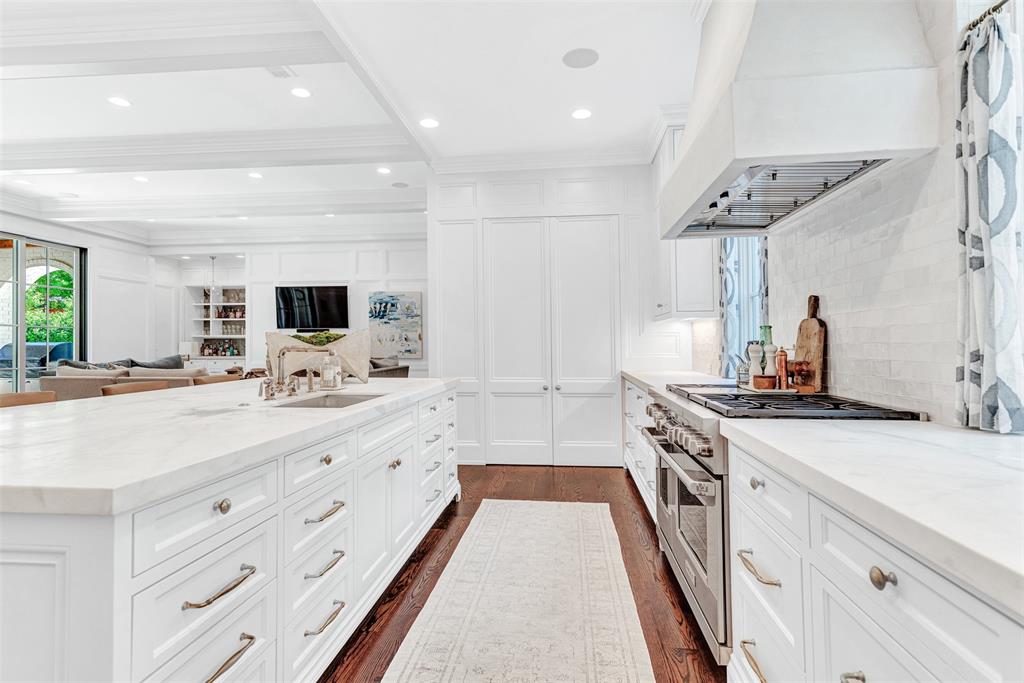 Meadows Of Willow Bend - Residential