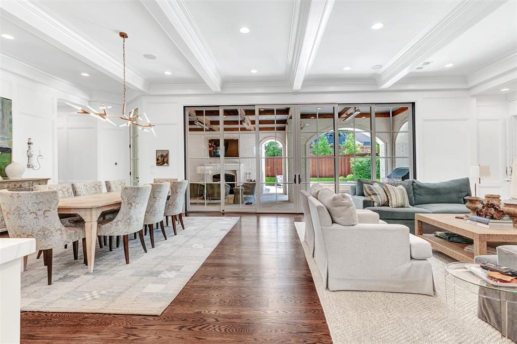 Meadows Of Willow Bend - Residential