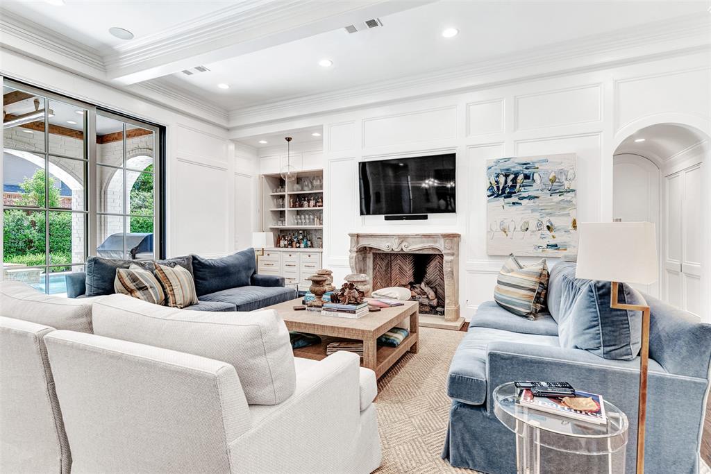 Meadows Of Willow Bend - Residential