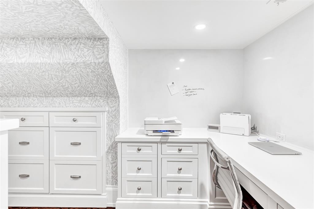 Meadows Of Willow Bend - Residential