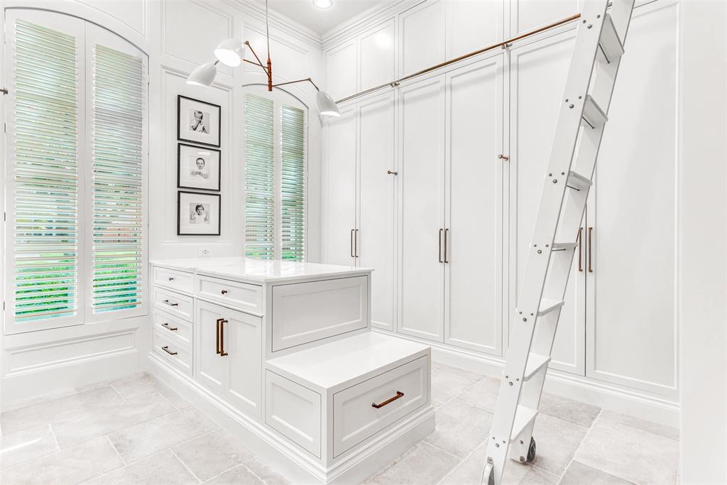 Meadows Of Willow Bend - Residential