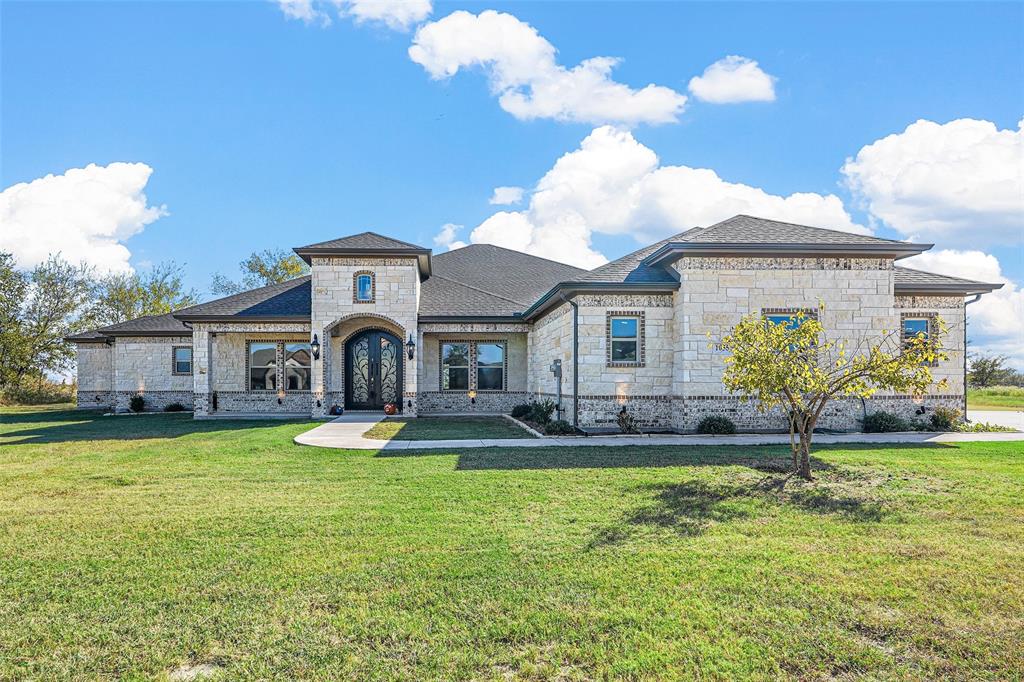 1055 Encino Court