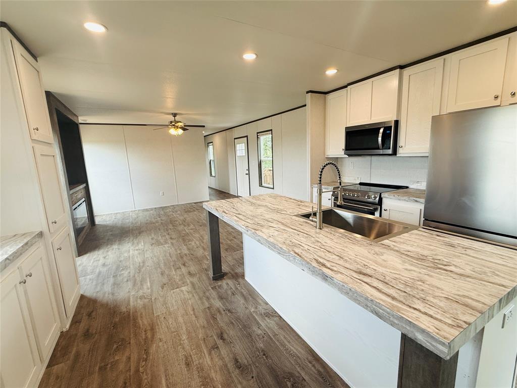 Oak Trail Shores - Residential